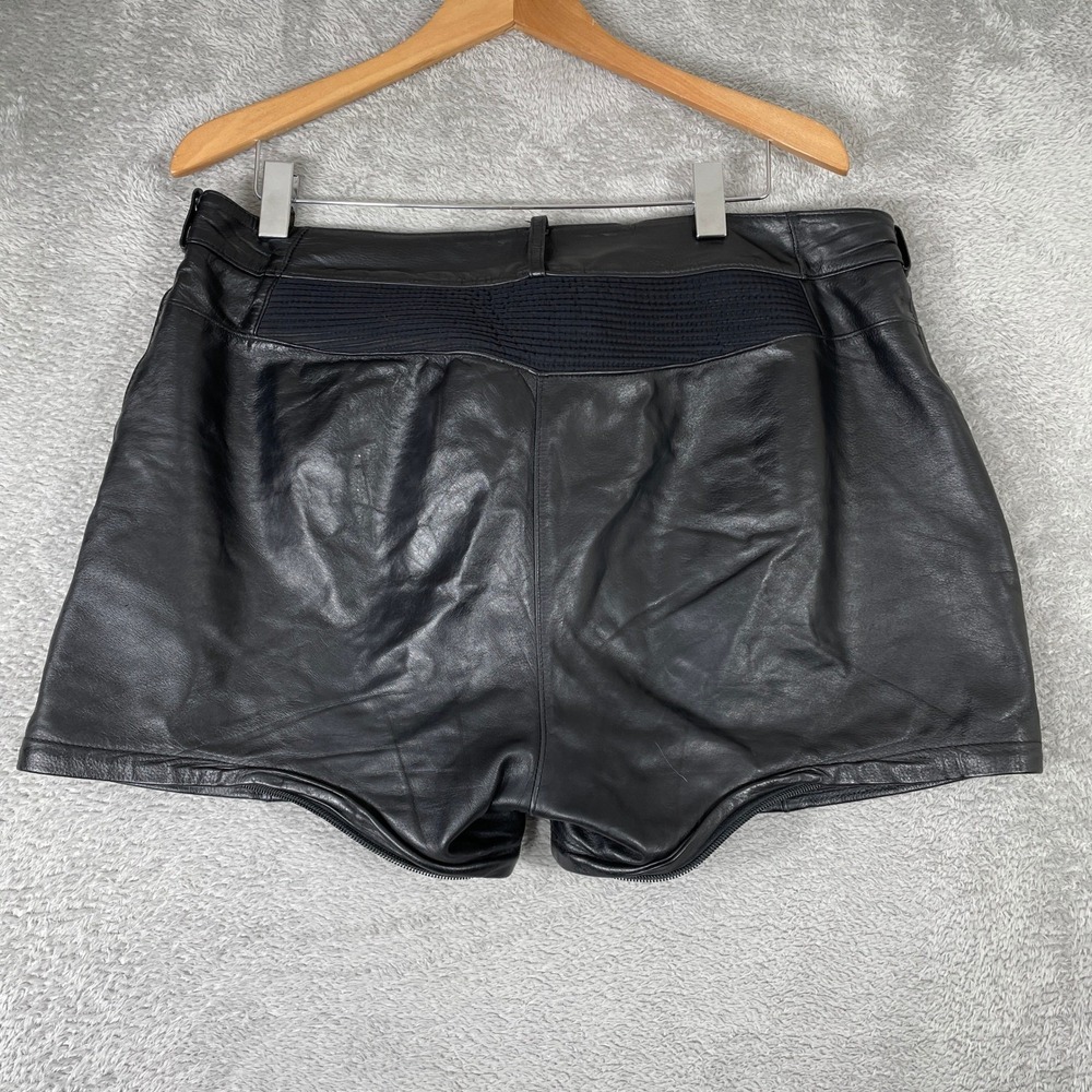 Harley Davidson Leather Shorts Womens 11 Black Embroidered Logo Biker Y2K Retro - Picture 2 of 16